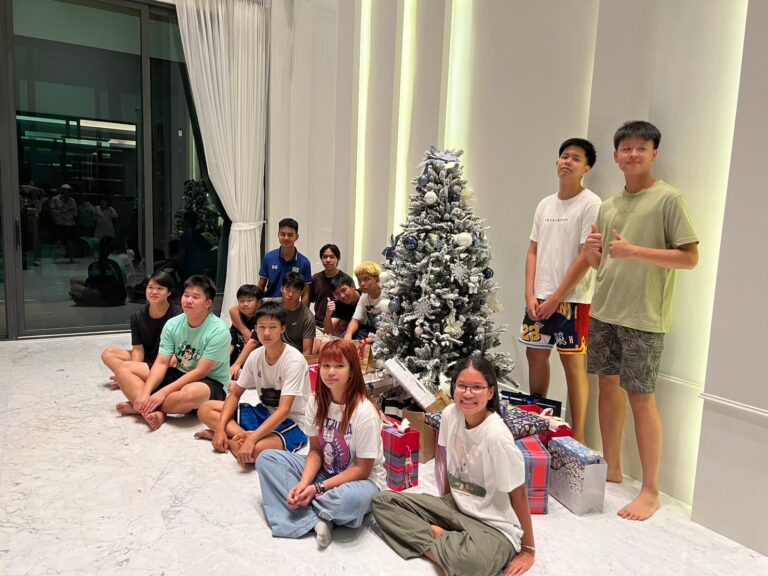 members 02